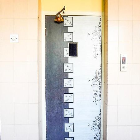 Hotel O Vibrant Residency Ahmedabad Bagian luar foto