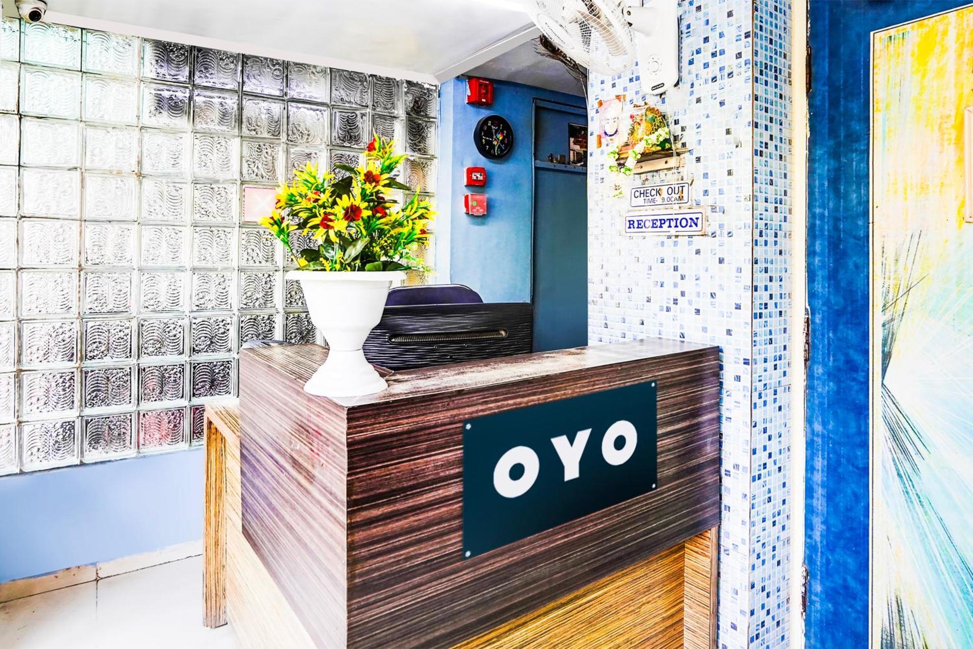 Hotel O Vibrant Residency Ahmedabad Bagian luar foto